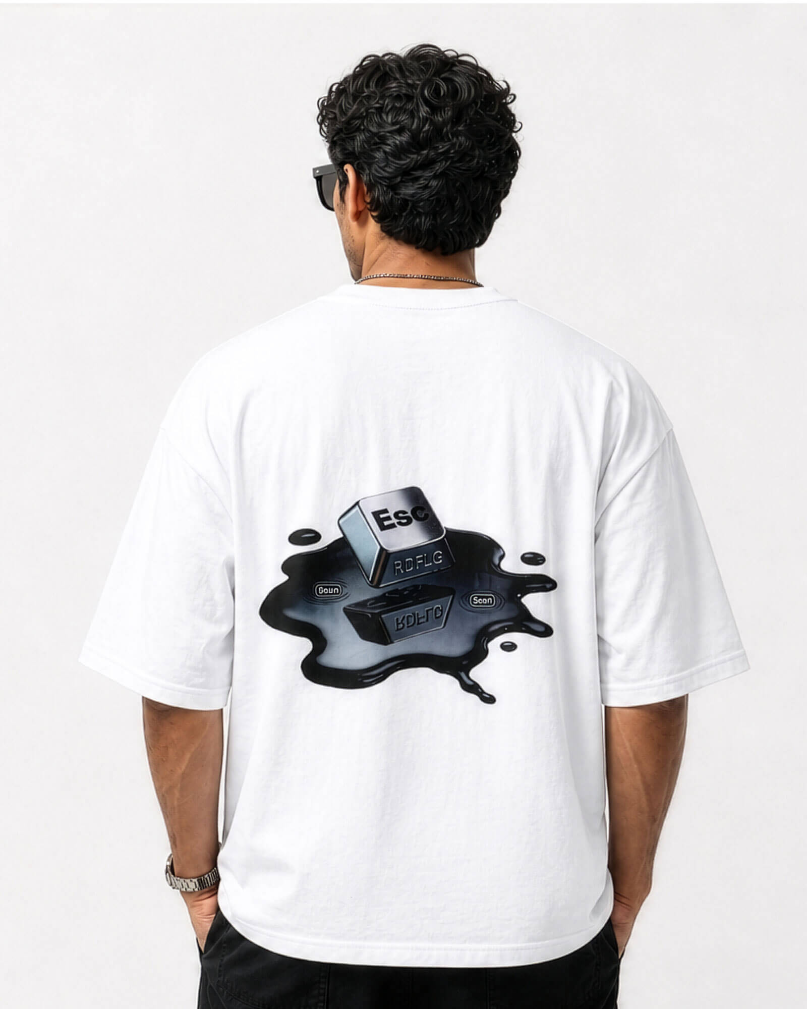 Escape oversized T Shirt